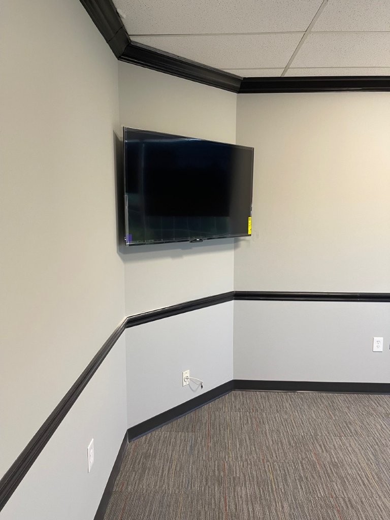  TV mounting 